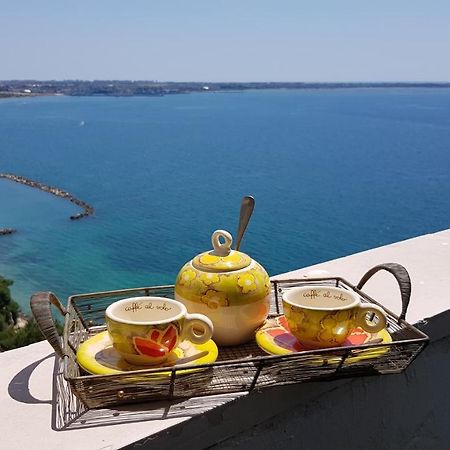Amanda'S Panorama Daire Taranto Dış mekan fotoğraf