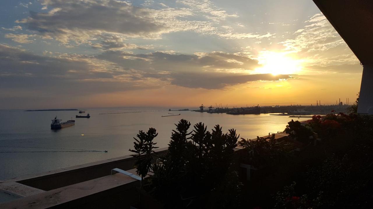 Amanda'S Panorama Daire Taranto Dış mekan fotoğraf
