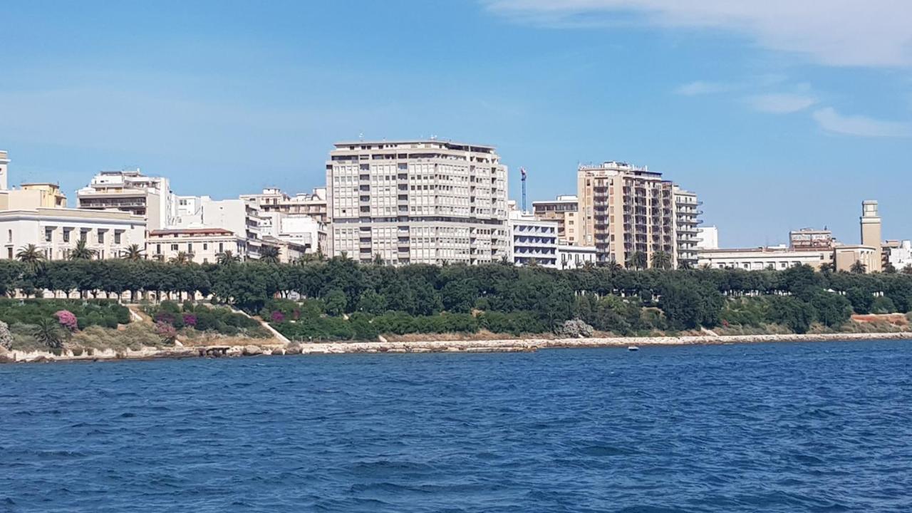 Amanda'S Panorama Daire Taranto Dış mekan fotoğraf